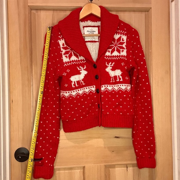 Abercrombie & Fitch Holiday Cardigan - Picture 2 of 7
